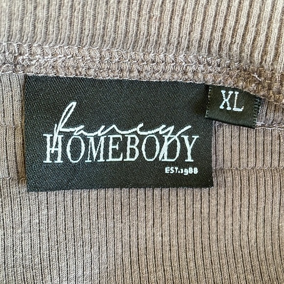 Fancy Homebody Ribbed Sweatshirt - Picture 5 of 6